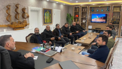 BAŞKAN GÖK MAHALLE MUHTARLARI İLE TOPLANTIDA BİR ARAYA GELDİ