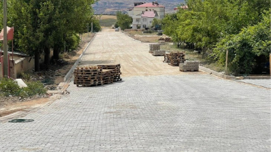 KİLİT PARKE YOL YAPIM ÇALIŞMALARIMIZ ARALIKSIZ DEVAM EDİYOR